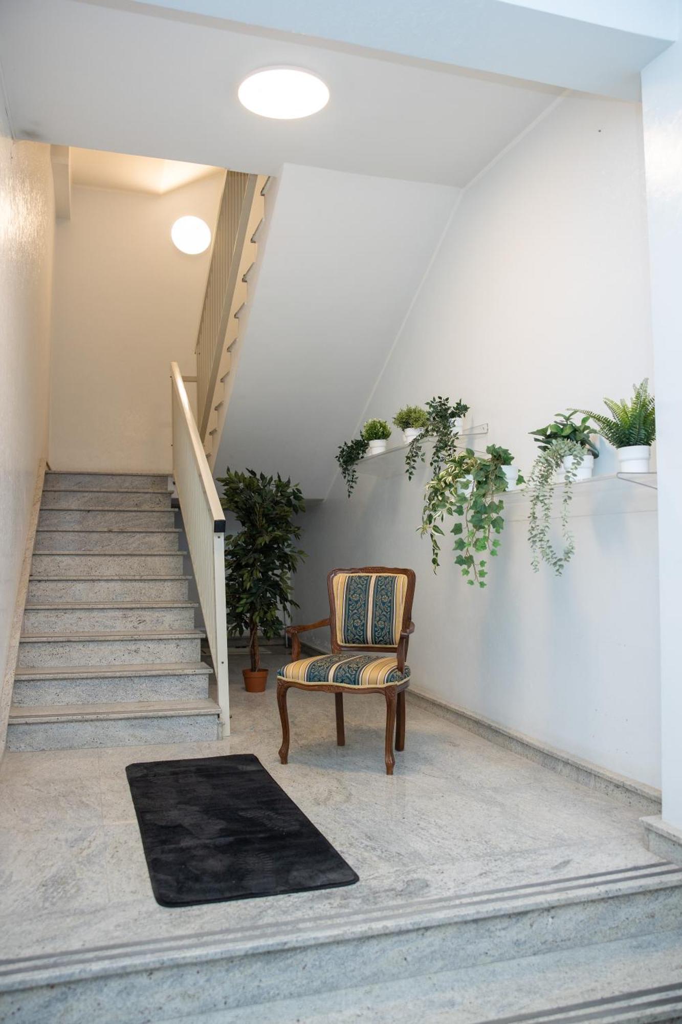 Affittacamere Mani - Camere Con Bagno Privato Gela Exterior foto
