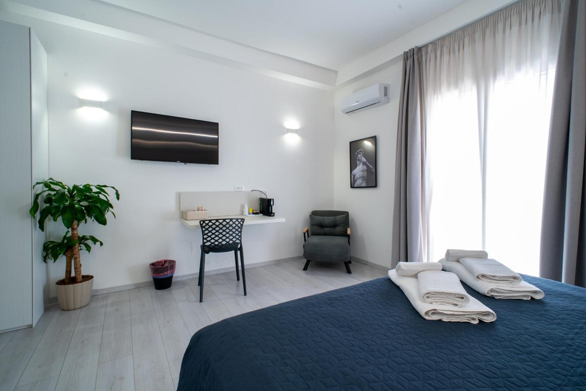 Affittacamere Mani - Camere Con Bagno Privato Gela Exterior foto