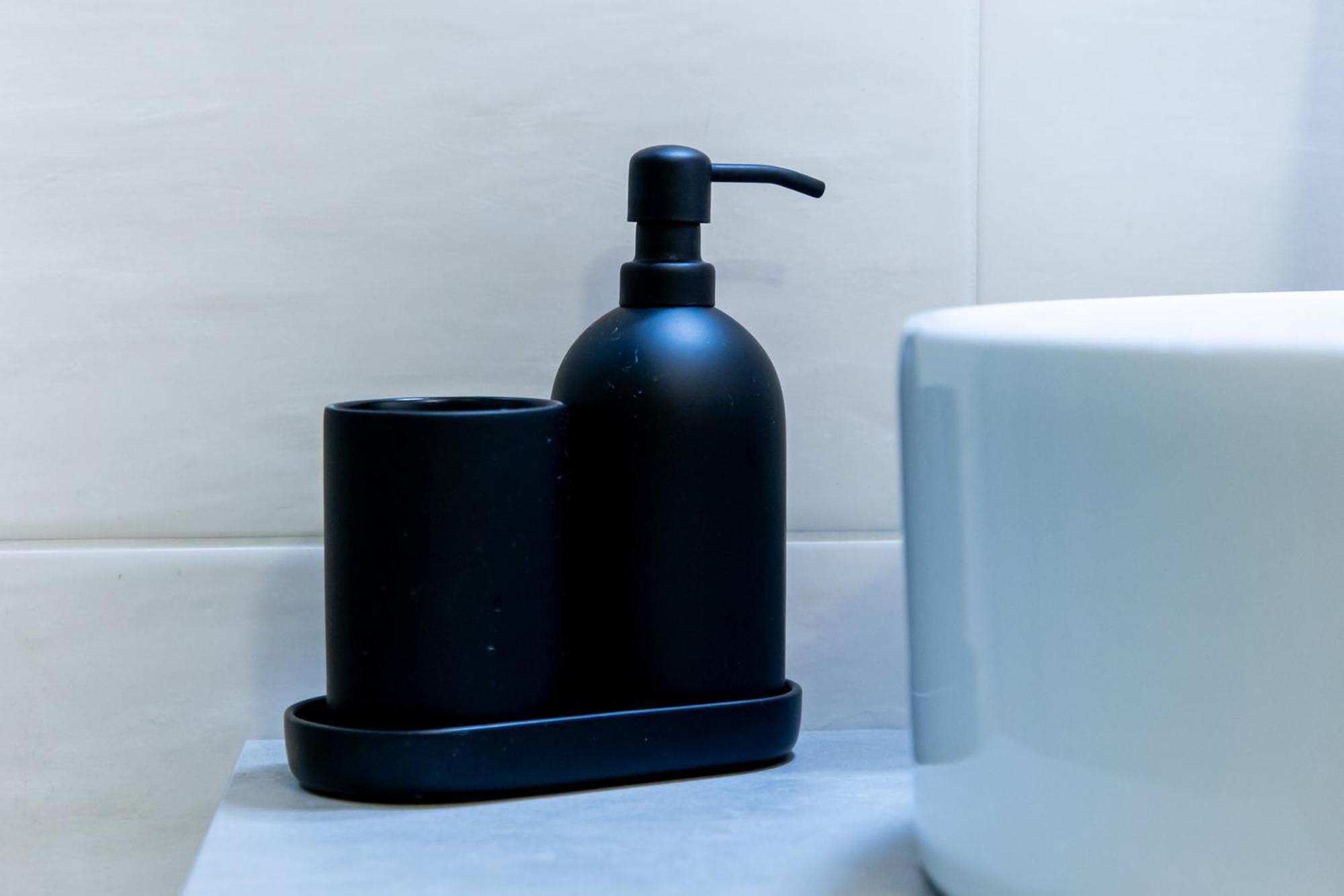 Affittacamere Mani - Camere Con Bagno Privato Gela Exterior foto